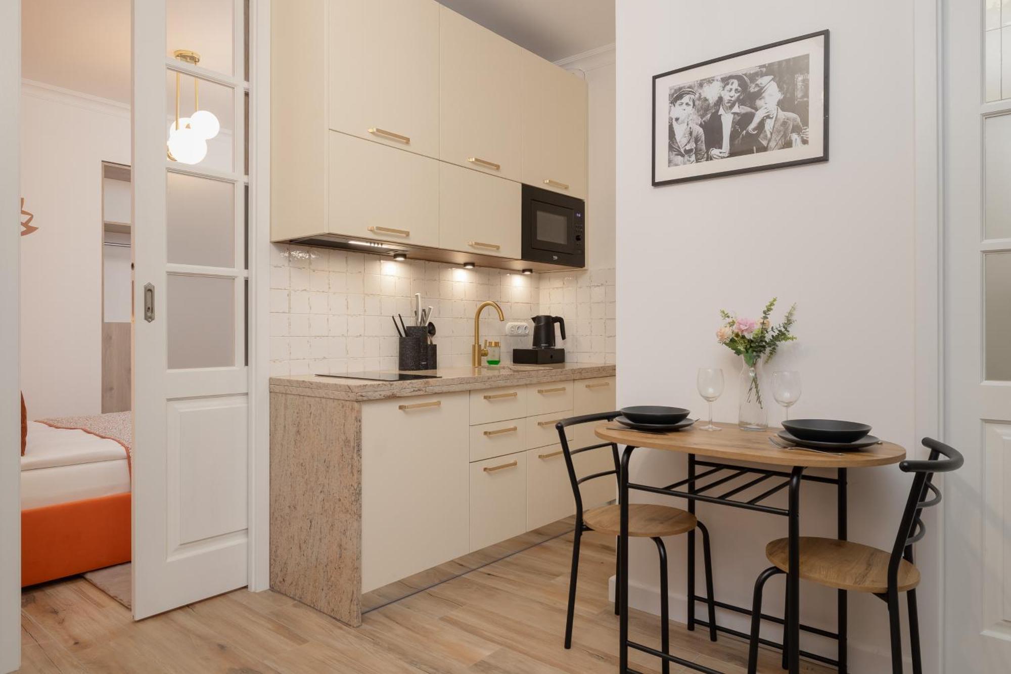 Beautiful & Stylish Apartaments Dietla With Air Conditioning By Noclegi Renters Krasków Exterior foto