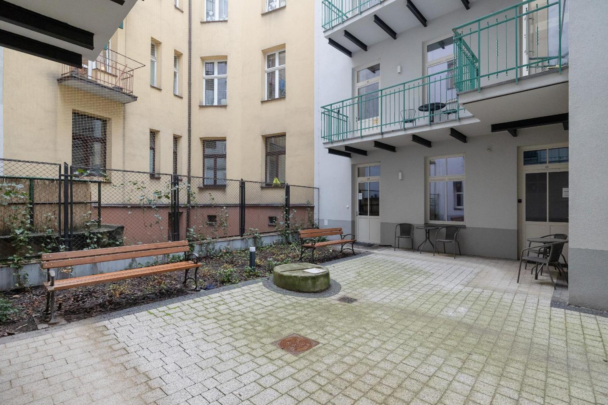 Beautiful & Stylish Apartaments Dietla With Air Conditioning By Noclegi Renters Krasków Exterior foto